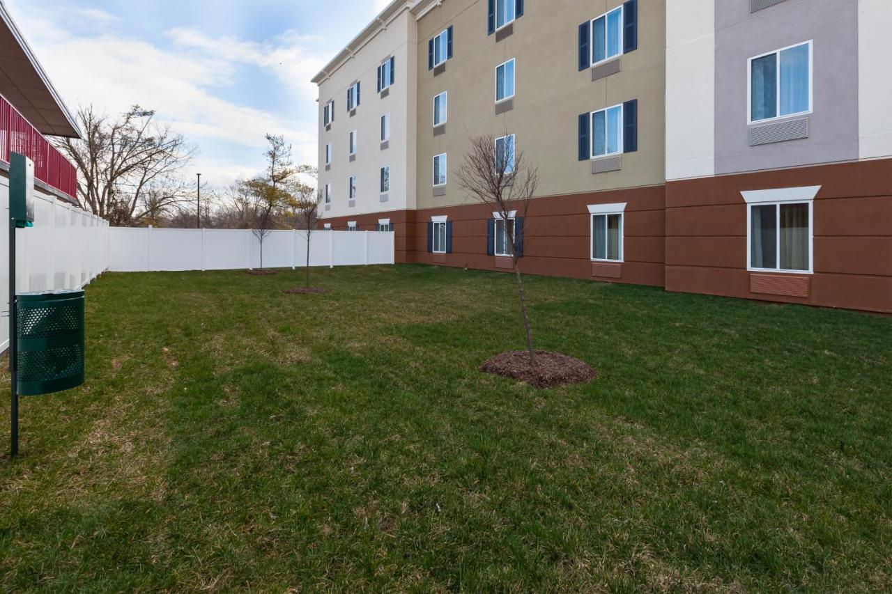 Candlewood Suites Louisville - Ne Downtown Area By Ihg Zewnętrze zdjęcie