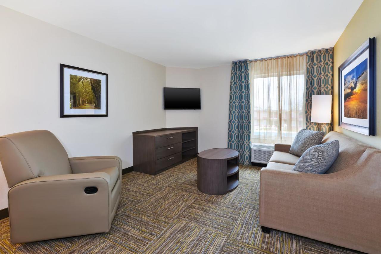 Candlewood Suites Louisville - Ne Downtown Area By Ihg Zewnętrze zdjęcie